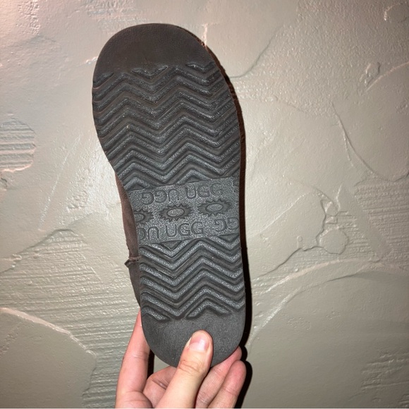 Women's UGG Boots - Picture 5 of 5